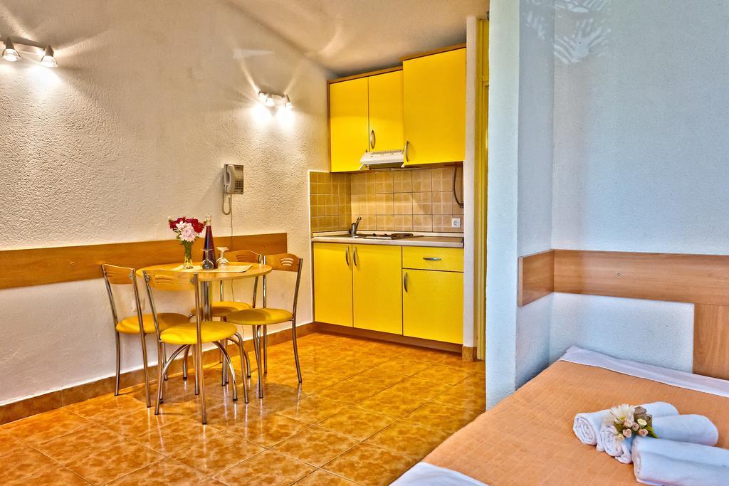 Apartment Bonaca Klek Luaran gambar