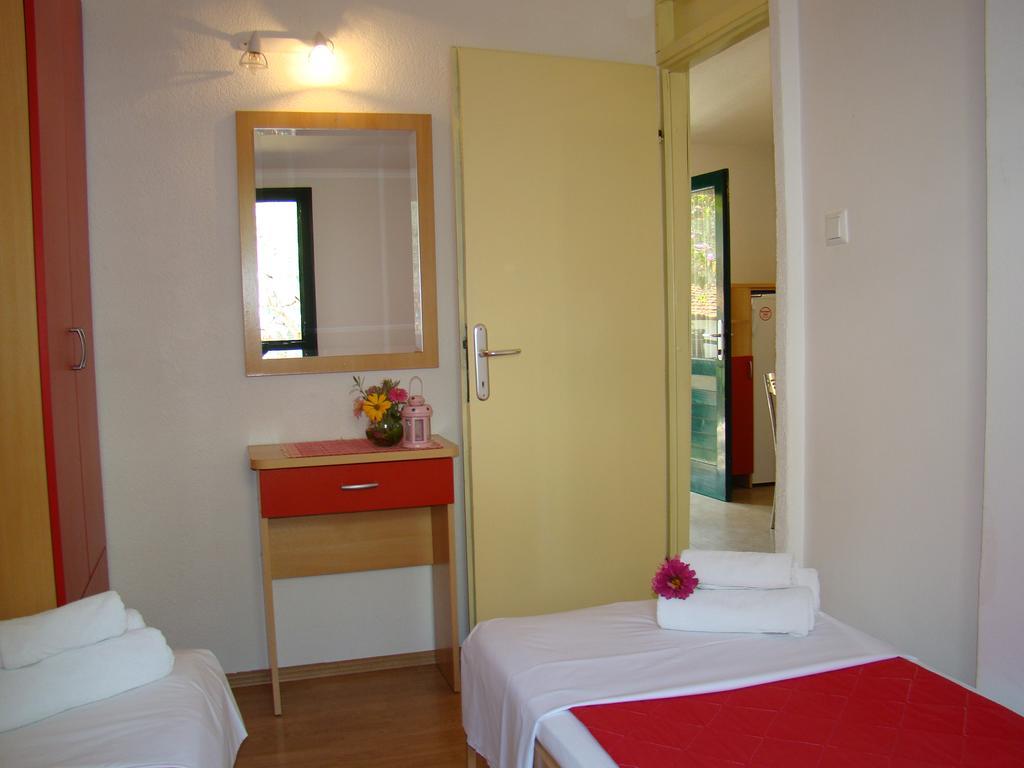 Apartment Bonaca Klek Luaran gambar